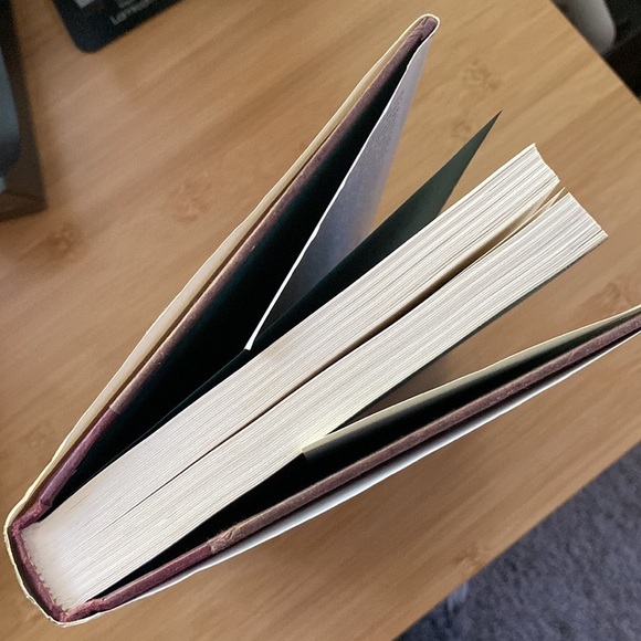 Angela’s Ashes By Frank McCourt - Picture 4 of 4